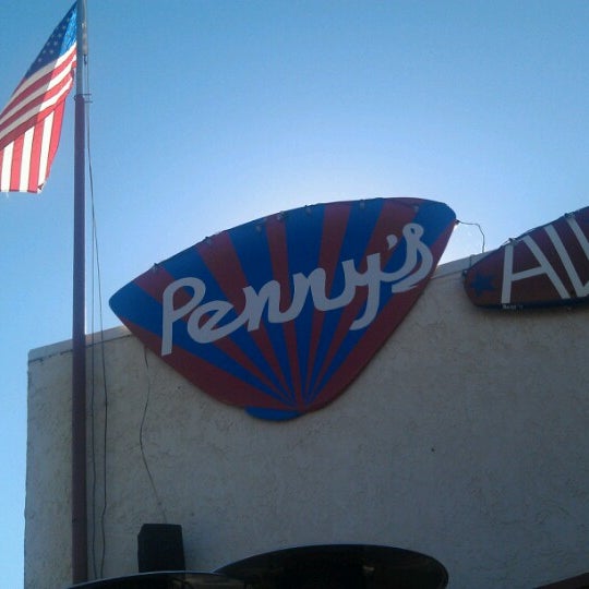 10/18/2012 tarihinde Ward D.ziyaretçi tarafından Penny&#39;s All American Cafe'de çekilen fotoğraf