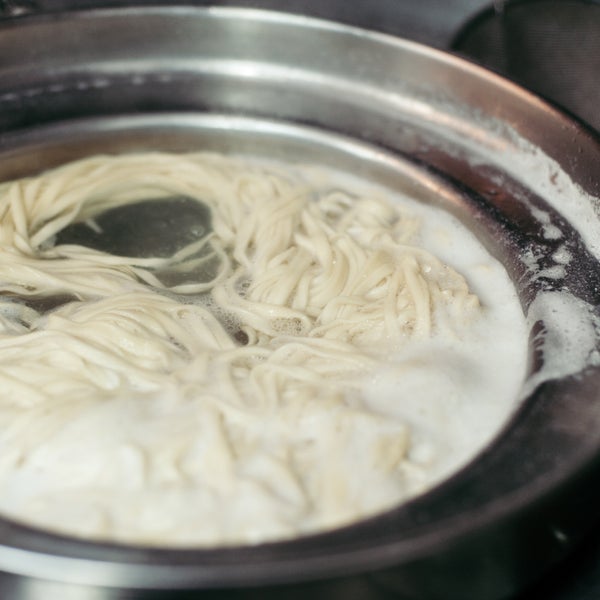 รูปภาพถ่ายที่ Tasty Hand-Pulled Noodles II โดย Tasty Hand-Pulled Noodles II เมื่อ 6/2/2016