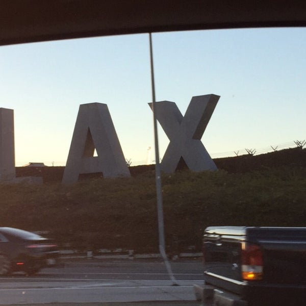 12/16/2015に🇶🇦| مがロサンゼルス国際空港 (LAX)で撮った写真