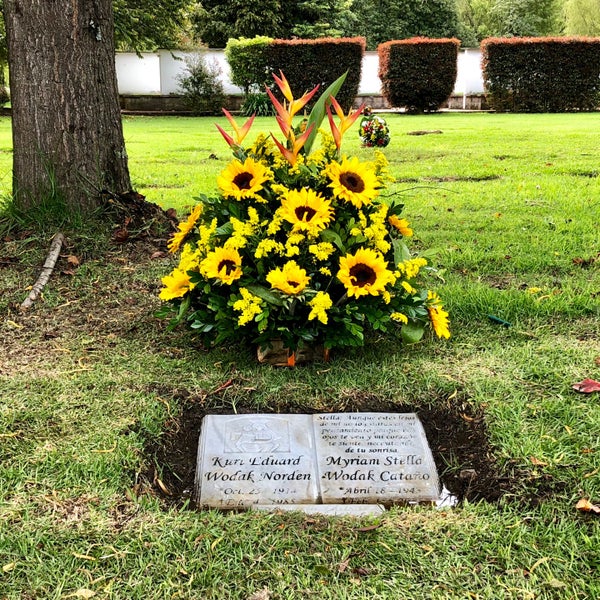 Parque Cementerio Jardines de Paz Usaquén Autopista Norte