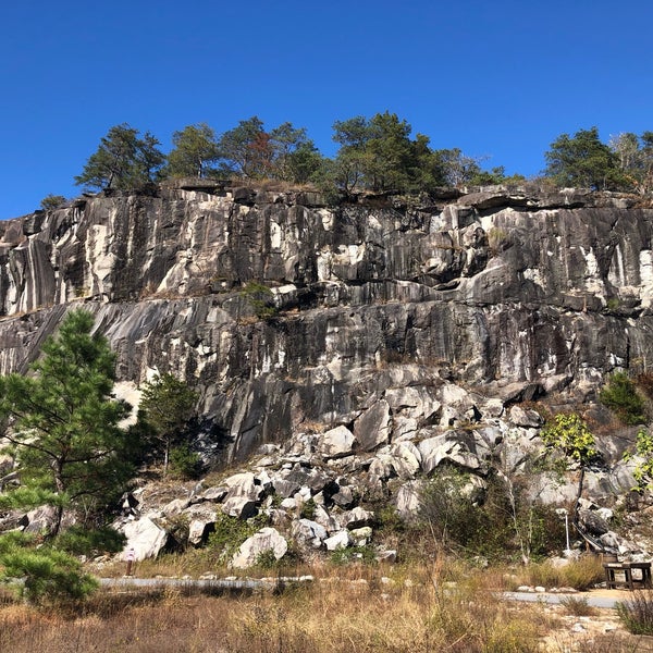 Foto tomada en Rocky Face Mountain Recreational Area  por Scooter el 10/18/2019