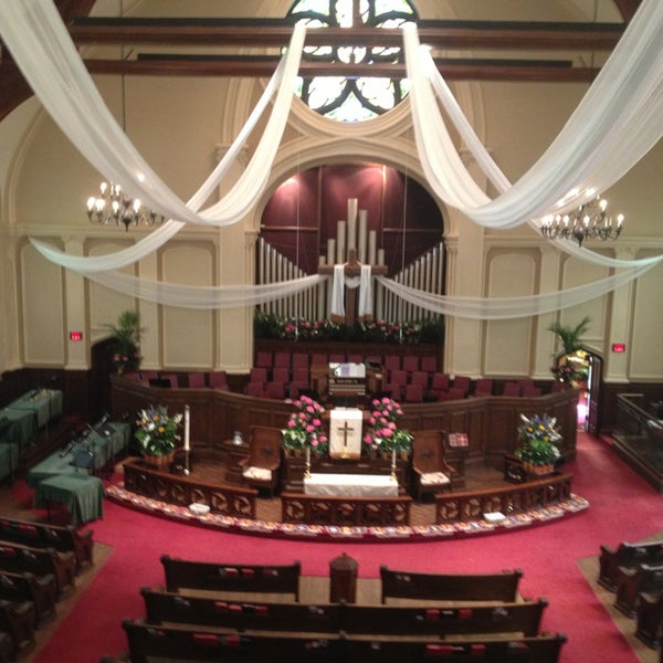 Снимок сделан в Saint Mark United Methodist Church of Atlanta пользователем 🌴 Mark H. 3/31/2013