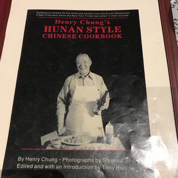 Foto scattata a Henry&#39;s Hunan Restaurant da Michael M. il 5/24/2017