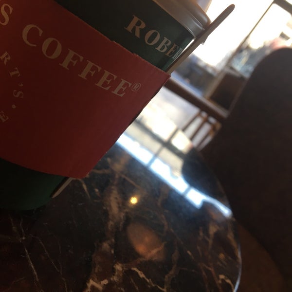 Das Foto wurde bei Robert&#39;s Coffee von Murat C. am 9/11/2019 aufgenommen