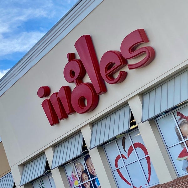 Ingles Market Supermarket in Asheville