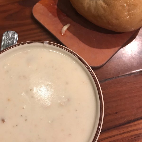 Chowder Pot Seafood Restaurant in Hartford