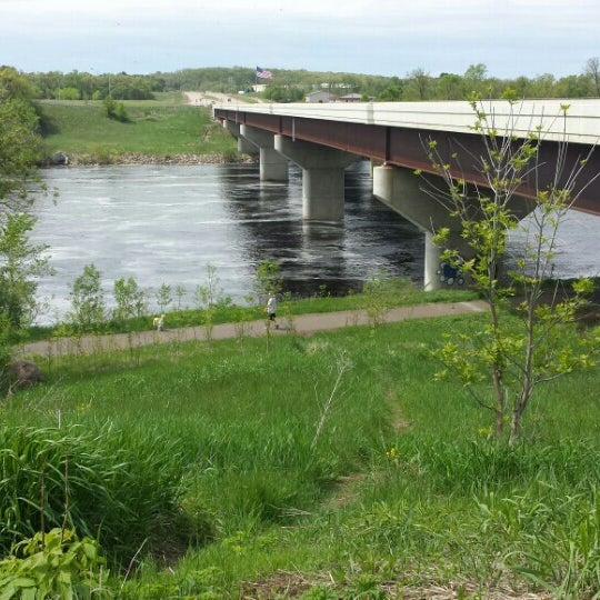 Chippewa County Riverview Reserve Hiking Trail in Chippewa Falls