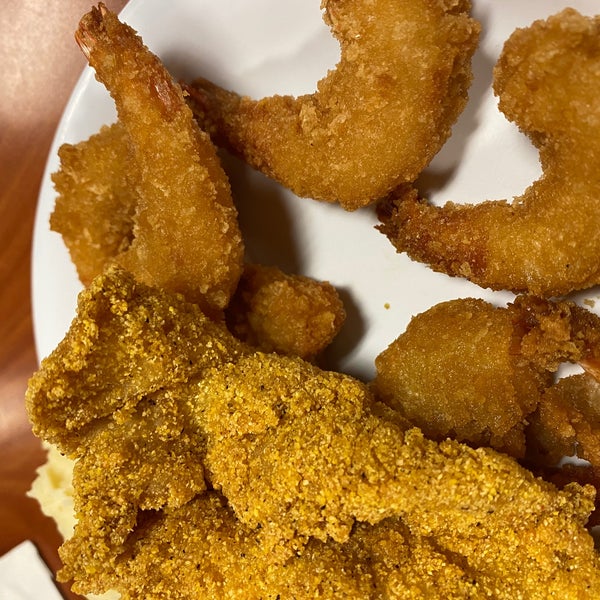 Golden Corral Buffet in Freehold