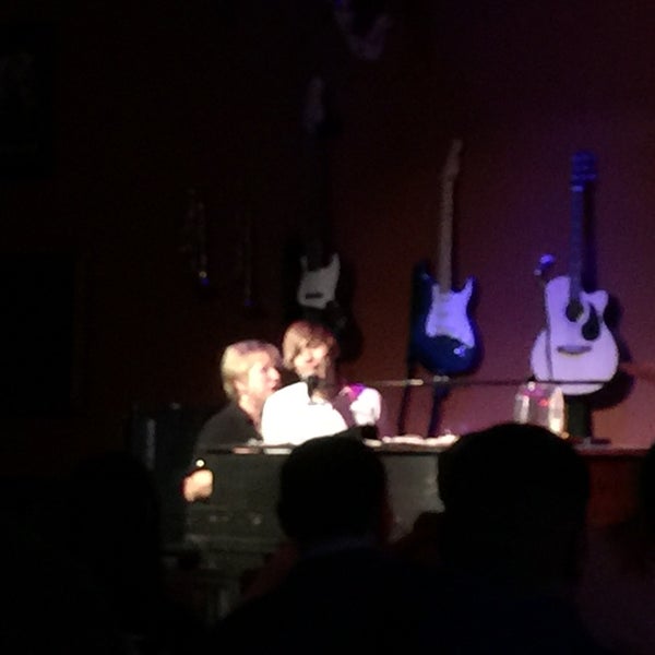 Photo taken at Louie Louie&#39;s Dueling Piano Bar by Tom M. on 1/17/2016