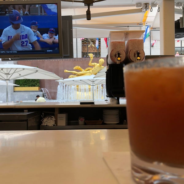 Photo prise au Rock Center Cafe par Tom M. le6/10/2018