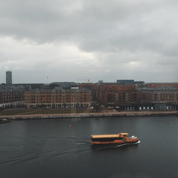 Foto diambil di Copenhagen Marriott Hotel oleh KHaleD ♎︎⁸¹ pada 2/20/2024