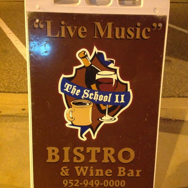 Снимок сделан в The School II Bistro &amp; Wine Bar пользователем Jesse M. 9/28/2013