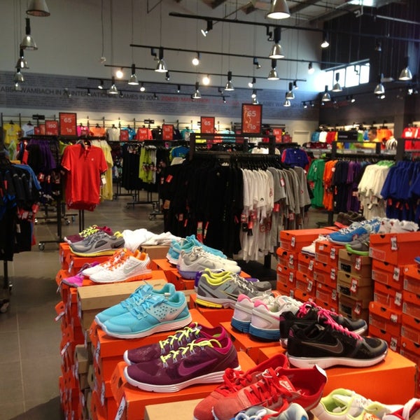 nike outlet al quoz