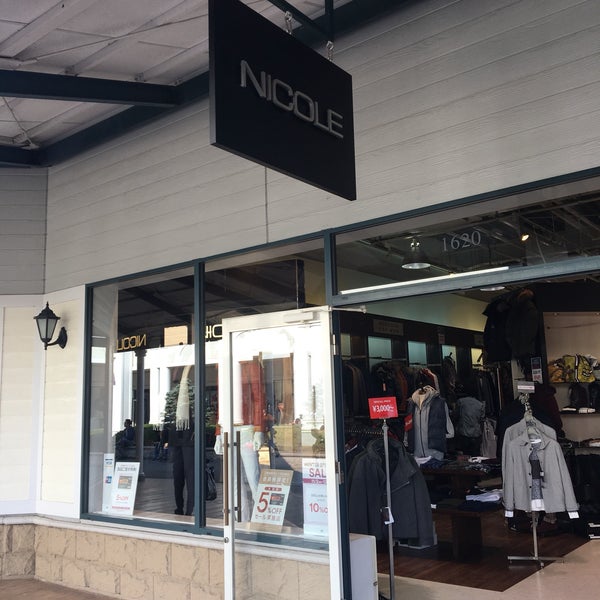 Foto Di Nicole 佐野プレミアムアウトレット店 23 Pengunjung Foto Di Nicole 佐野プレミアムアウトレット店 23 Pengunjung