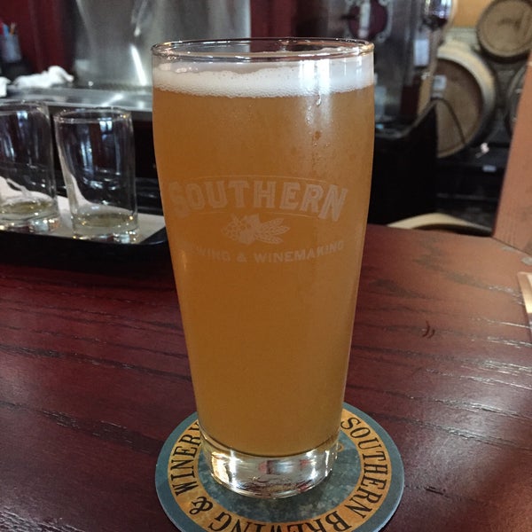 Photo taken at Southern Brewing by Scot C. on 5/18/2018
