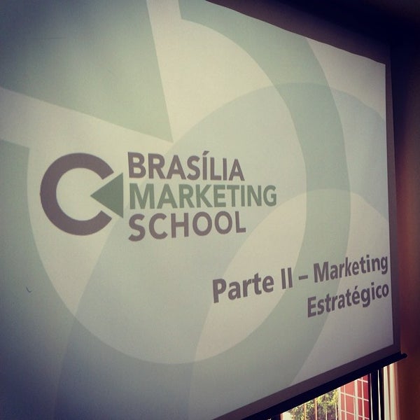 Das Foto wurde bei Brasilia Marketing School (BMS) von Fernando A. am 2/22/2014 aufgenommen