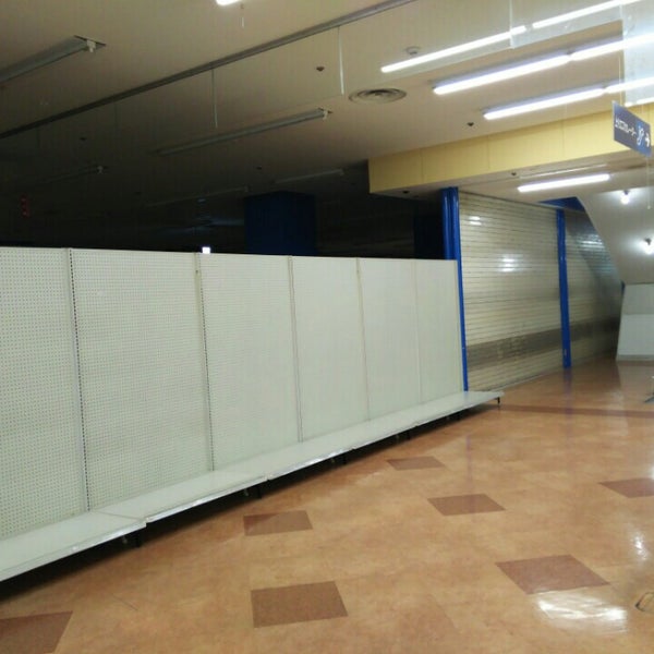 Photos At 西友 高砂店 Now Closed Shopping Mall