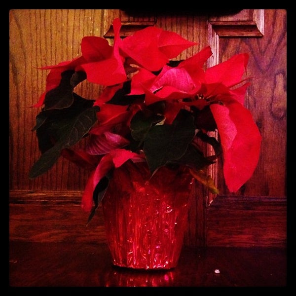12/14/2012 tarihinde Chris K.ziyaretçi tarafından Delaney&#39;s Restaurant &amp; Tap Room'de çekilen fotoğraf