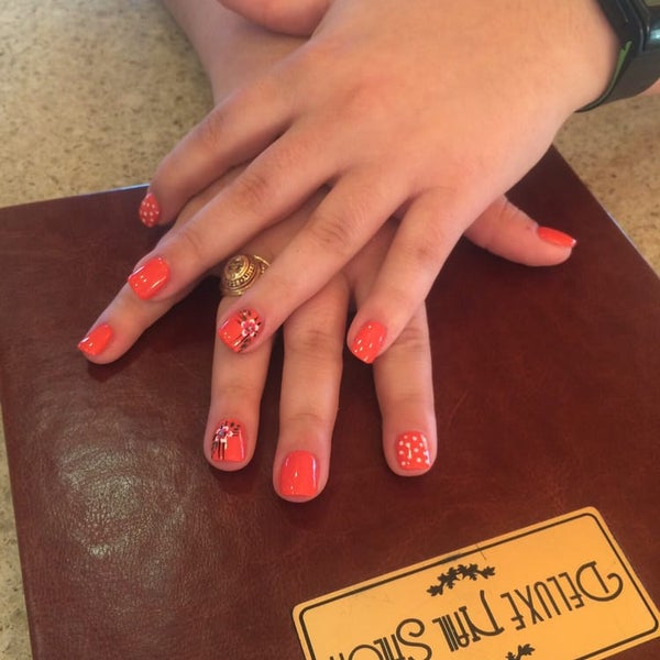 Deluxe Nail Salon Nail Salon in Dallas