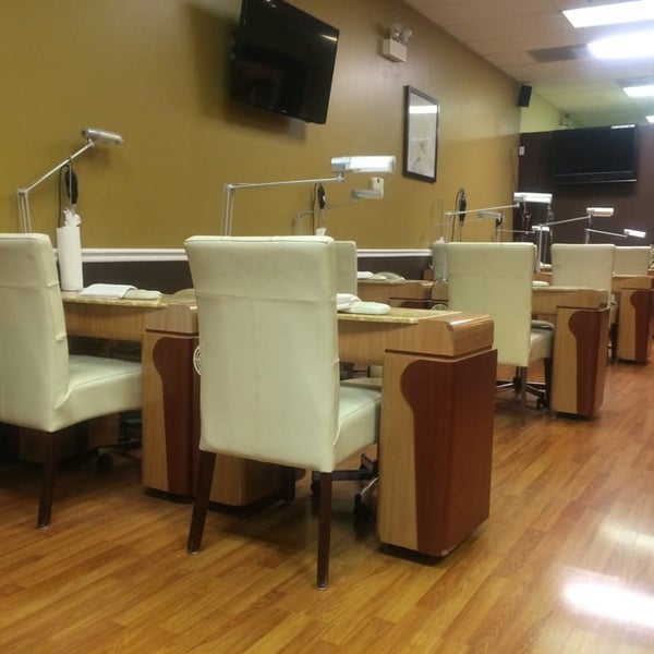 TK Nails 3075 Book Rd