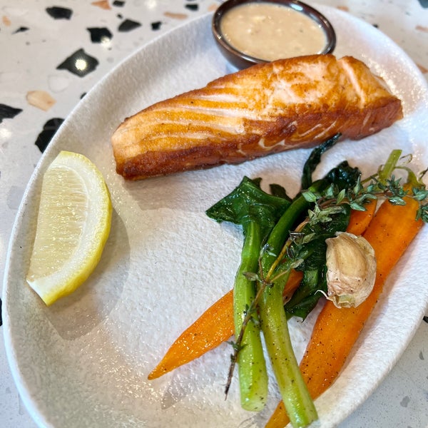 Red Rabbit Dine & Bar - Lotus's North Ratchapruek