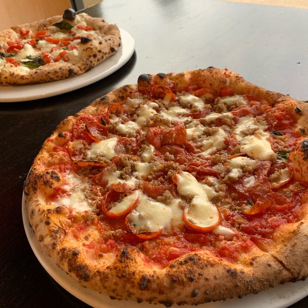 4/7/2019 tarihinde Chris C.ziyaretçi tarafından Pizza CS'de çekilen fotoğraf