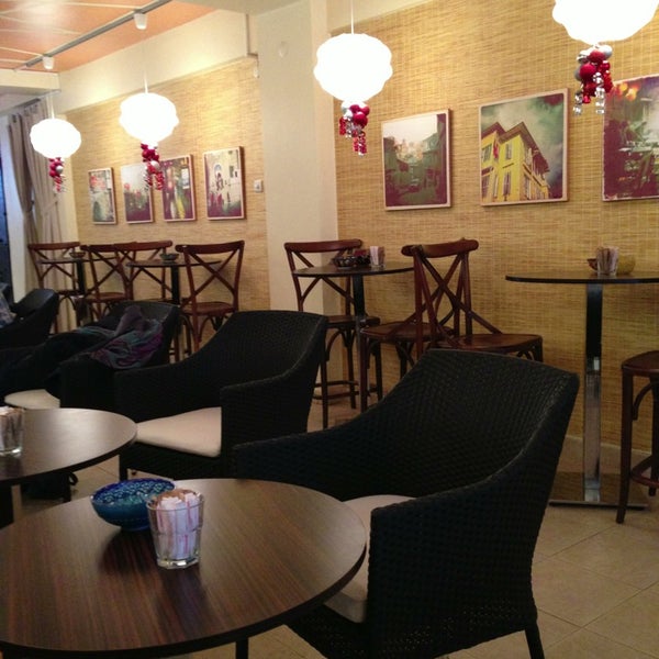 Photo taken at Denizen Coffee by Garnot P. on 12/24/2012