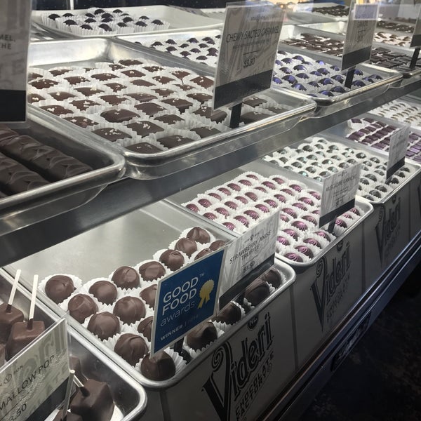 9/30/2017にIan J.がVideri Chocolate Factoryで撮った写真