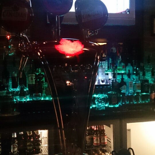 Photo taken at Bâton Rouge Grillhouse &amp; Bar by Darren W. on 10/18/2013
