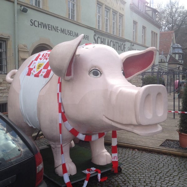 Foto tirada no(a) SchweineMuseum por 𝔄𝔩𝔭ℌ𝔞𝔯𝔩𝔢𝔶 em 2/9/2014