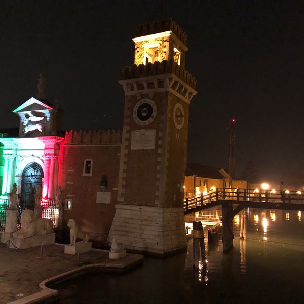 Foto scattata a Arsenale di Venezia da 𝔄𝔩𝔭ℌ𝔞𝔯𝔩𝔢𝔶 il 10/1/2020