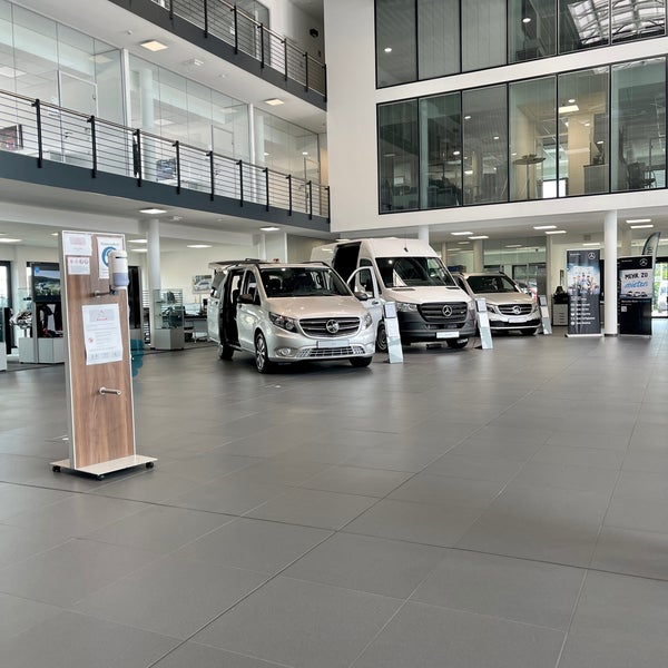 Fotos Bei Mercedes Benz Niederlassung Ulm Neu Ulm Autohaus
