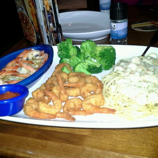 Photo taken at Red Lobster by Anna G. on 1/18/2013