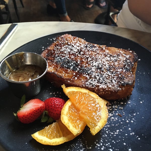 The brioche French toast was the best thing there. Staff seem busy & the food wasn't worth the drive to downtown