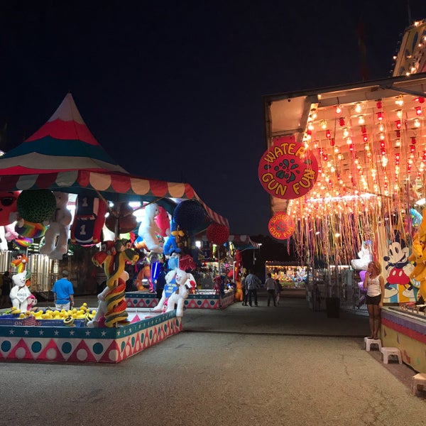 Palisades Fair Amusement Park in West Nyack