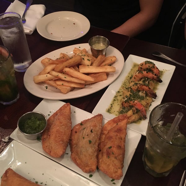Photo taken at Madera Cuban Grill &amp; Steakhouse by Davide C. on 4/25/2017