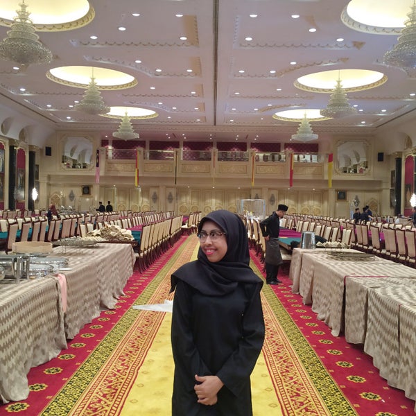 Photos At Istana Alam Shah Building In Klang Photo Taken At Istana Alam Shah By Eykin H On 10 8 2016