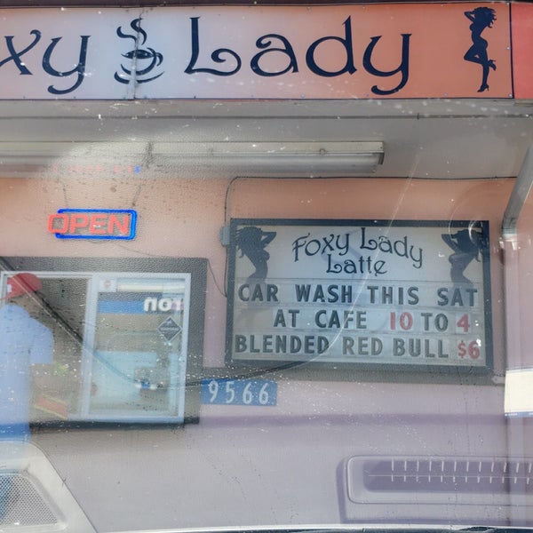 Foxy Lady Latte, 9566 Old Highway 99 North Rd, Берлингтон, WA, foxy lady la...