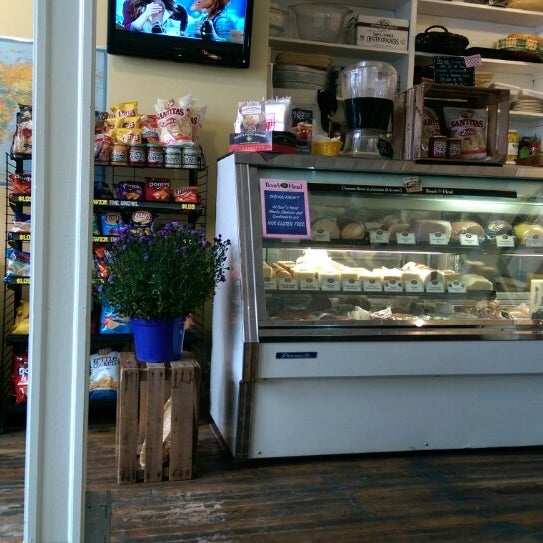 Cobblestone Deli 9 tips from 86 visitors