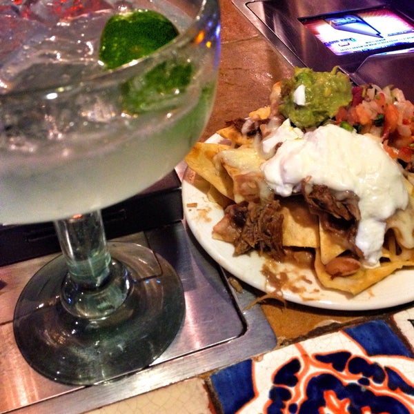 Снимок сделан в Leticia&#39;s Mexican Cocina пользователем Mike H. 7/2/2015
