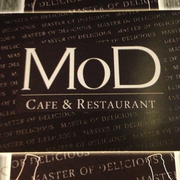 Foto diambil di MoD Cafe&amp;Restaurant oleh Emre Z. pada 3/13/2013