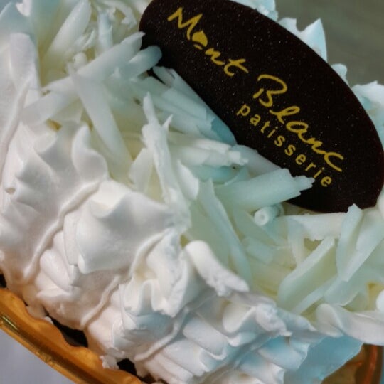 Торт Mont Blanc с Violettes en sucre