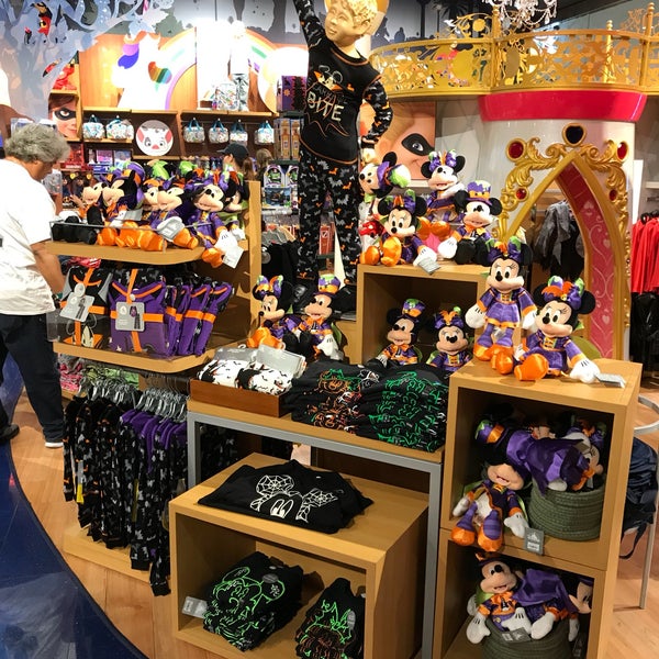 Disney Магазин Игрушек В Москве