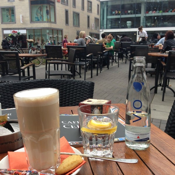 Cafe Bar Celona Dom Stubengasse 17