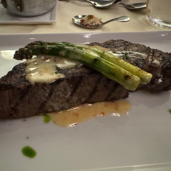 Photo taken at Alexander&#39;s Steakhouse by David P. on 4/16/2024