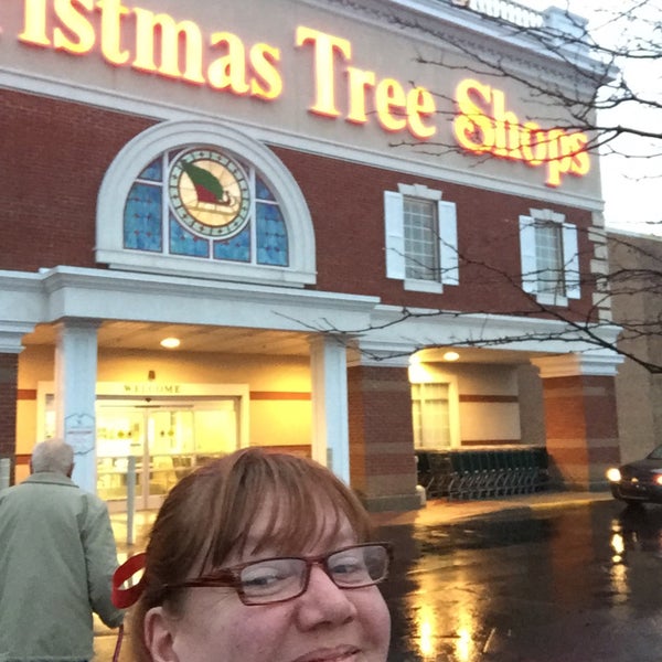 christmas tree shops christmas tree shops