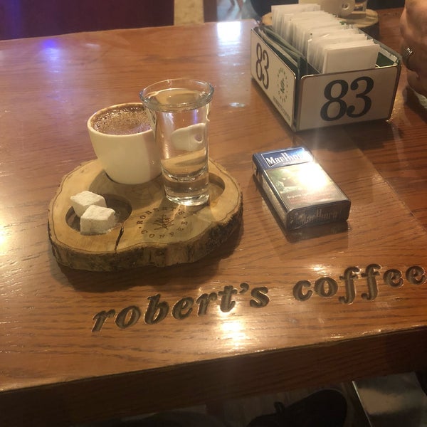 Photo taken at Robert&#39;s Coffee by Emrah A. on 4/20/2018