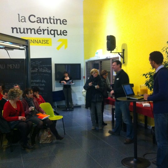 12/5/2012 tarihinde Emilie M.ziyaretçi tarafından La Cantine Numérique Rennaise'de çekilen fotoğraf