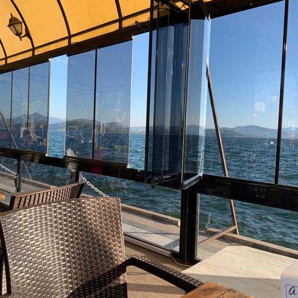 10/23/2022 tarihinde Elifziyaretçi tarafından Ayaklı Göl Cafe &amp; Restaurant'de çekilen fotoğraf