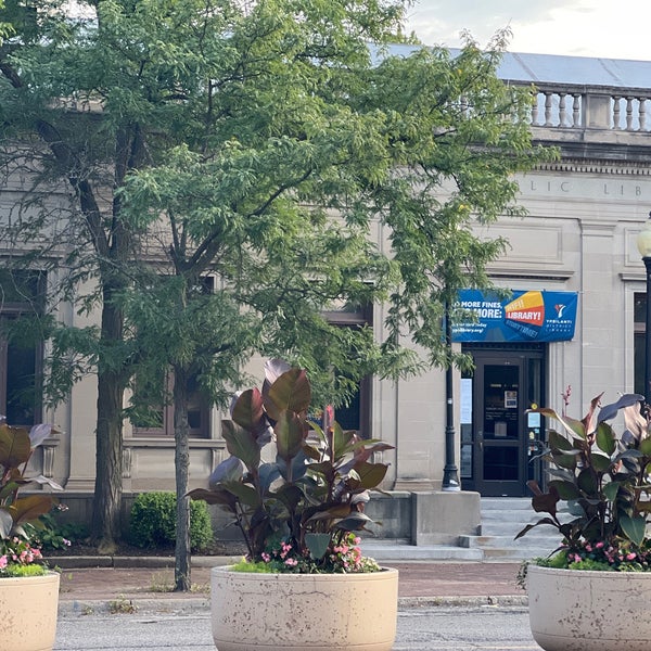 Ypsilanti District Library 2 tips